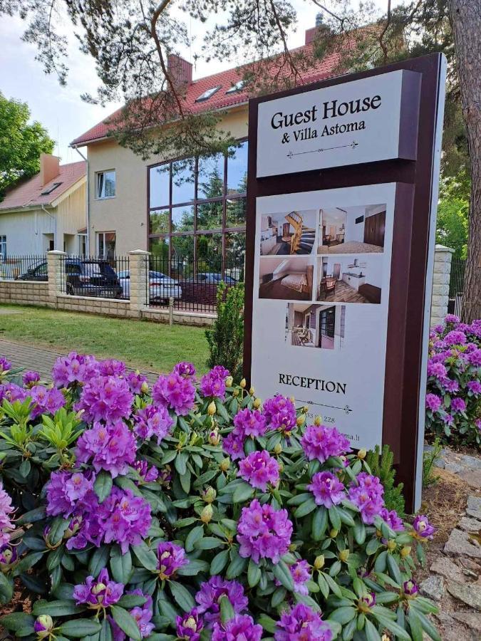 Guest House & Villa Astoma Palanga Ngoại thất bức ảnh