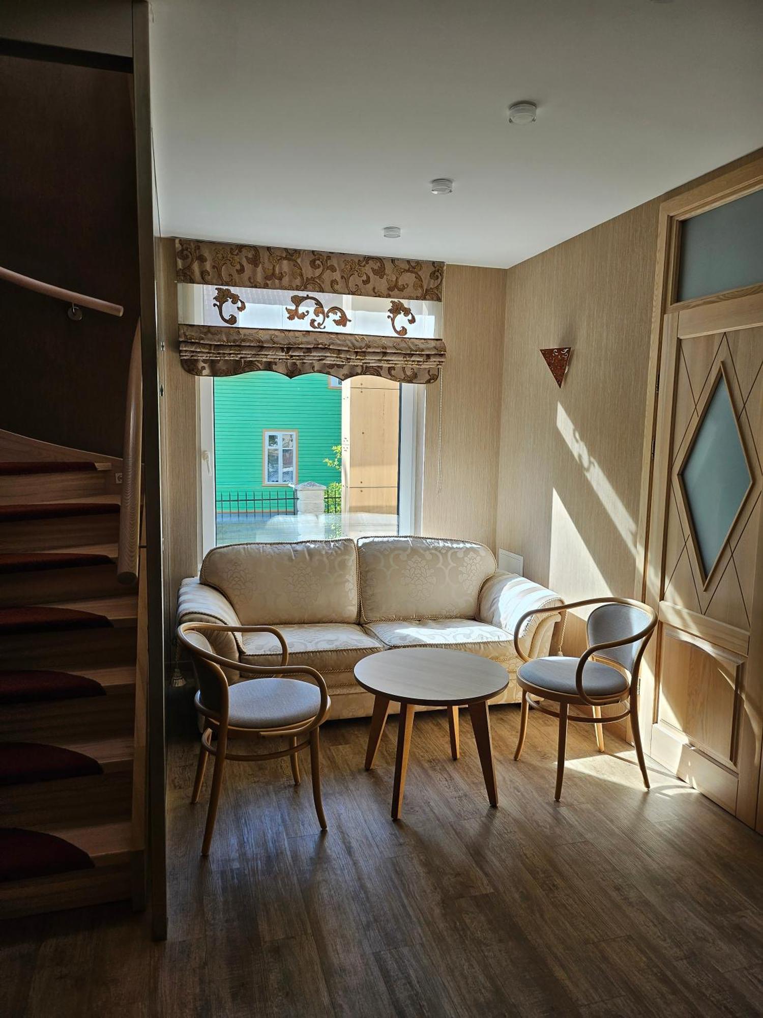 Guest House & Villa Astoma Palanga Ngoại thất bức ảnh