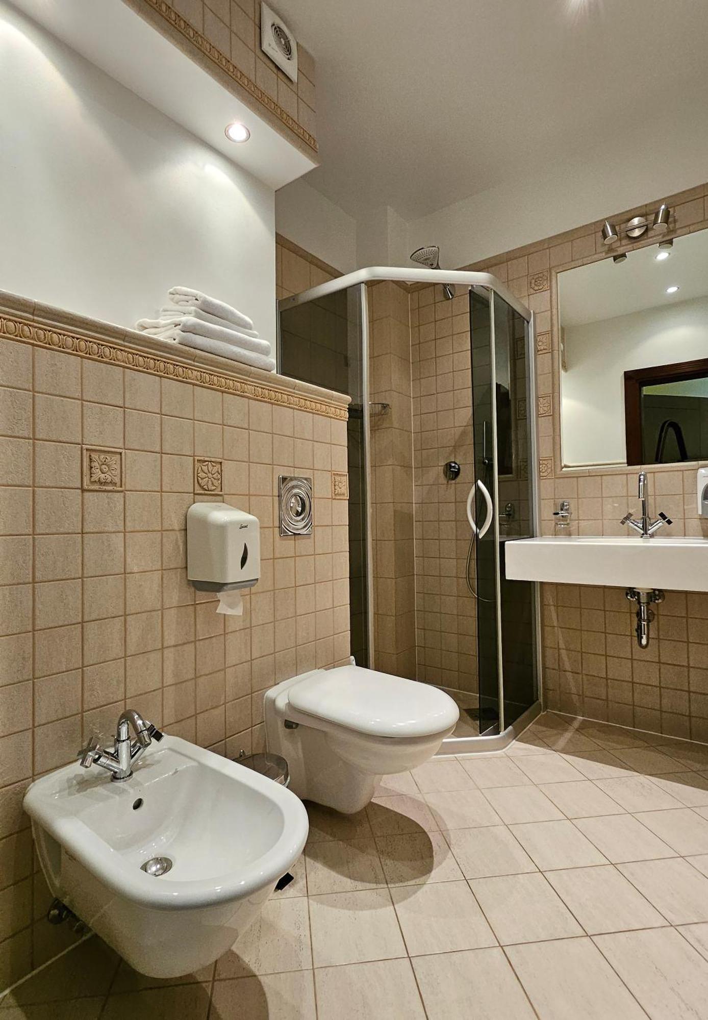 Guest House & Villa Astoma Palanga Ngoại thất bức ảnh